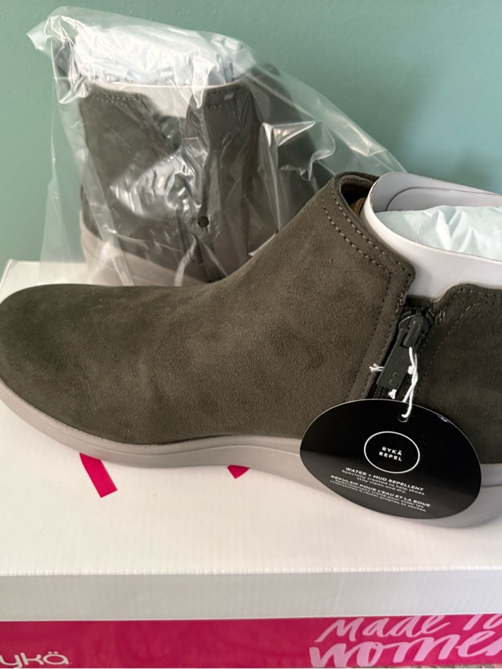 New Ryka Olive Suede Side-Zip Casual Slip-On Sneakers